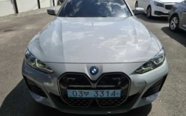 더K9 중고차 i4 eDrive 40 매물 사진 3 - 2022/09 88,428km