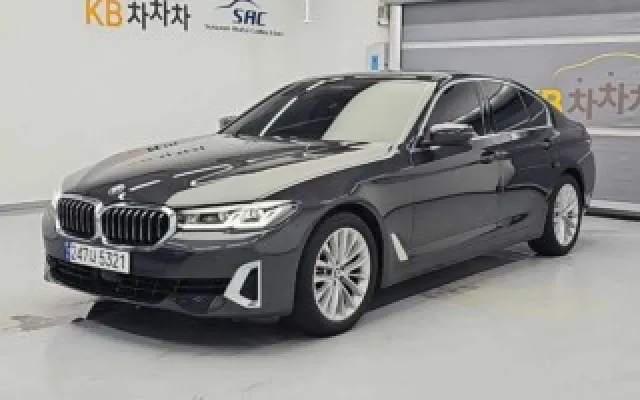 더K9 중고차 5시리즈 (G30) 520i 럭셔리 매물 사진 12 - 2023/05 25,602km