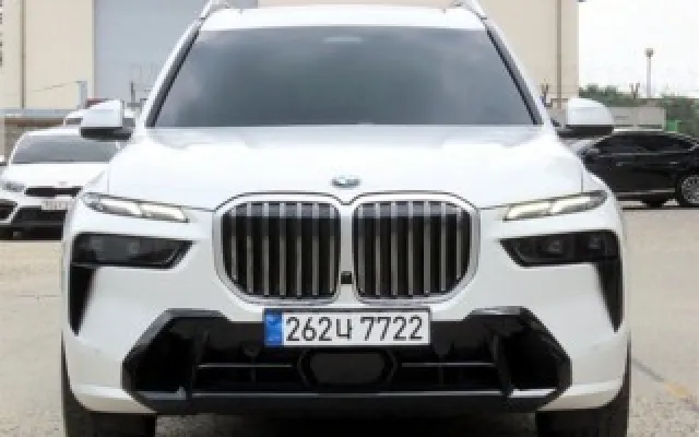 더K9 중고차 X7 (G07) xDrive 40d M 스포츠 매물 사진 9 - 2025/05 17,581km
