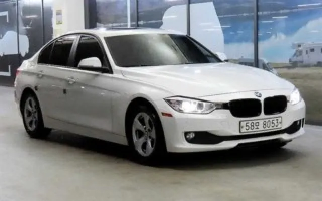 더K9 중고차 3시리즈 (F30) 320d ED에디션 매물 사진 9 - 2014/01 160,962km